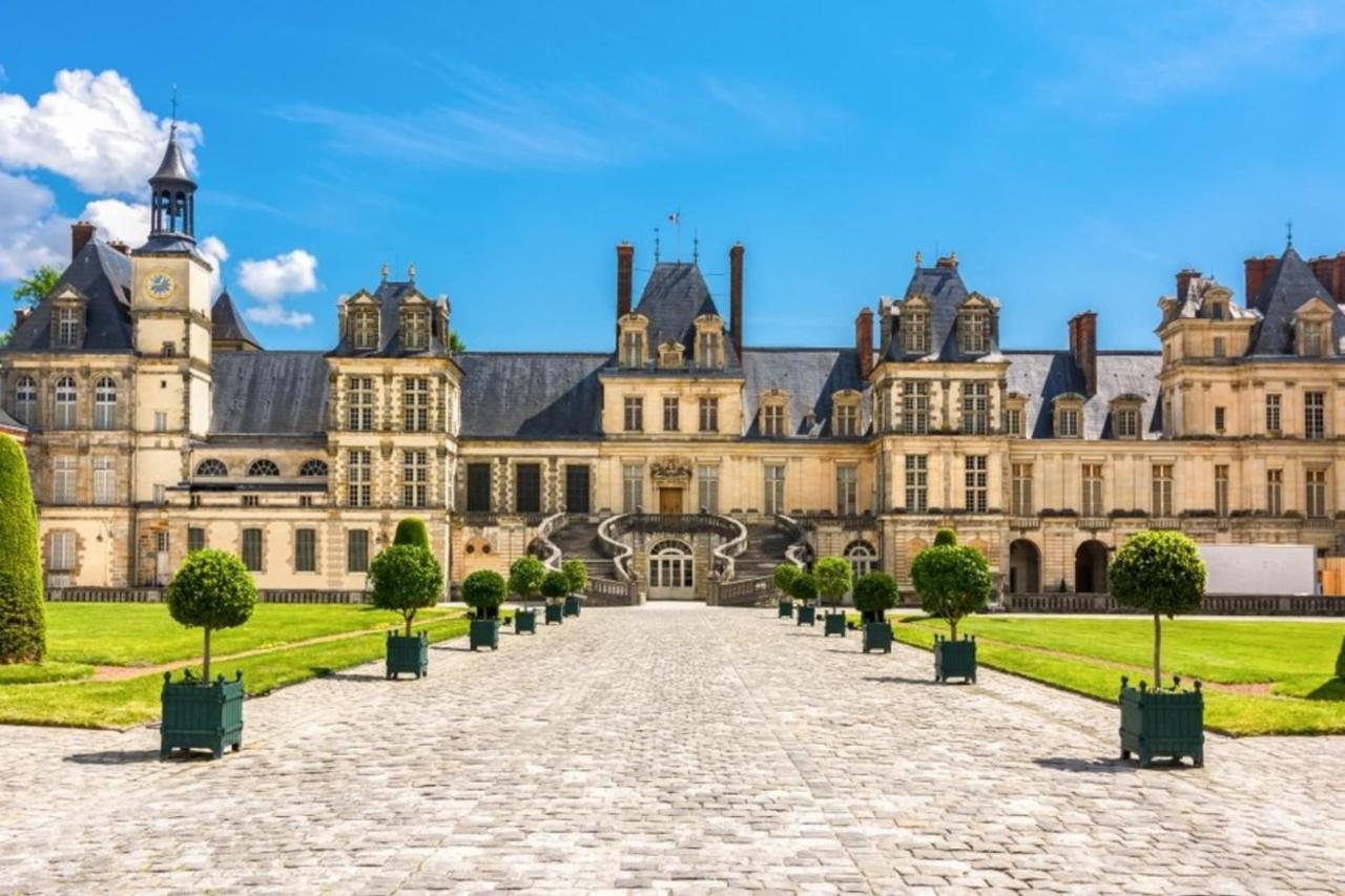 The Little French Studio - Fontainebleau Apartment Екстериор снимка